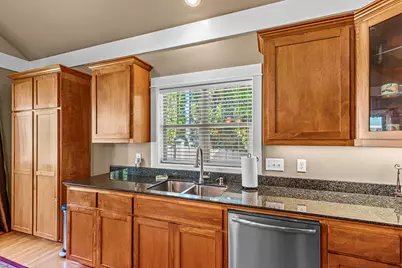 325 Jackson Creek Drive, Jacksonville, OR 97530 - Photo 16