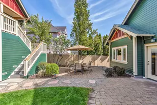 325 Jackson Creek Dr, Jacksonville, OR 97530 - Photo 52