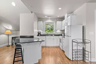 325 Jackson Creek Dr, Jacksonville, OR 97530 - Photo 40