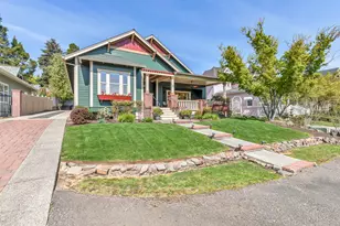 325 Jackson Creek Dr, Jacksonville, OR 97530 - Photo 56