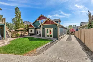 325 Jackson Creek Dr, Jacksonville, OR 97530 - Photo 36