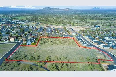 0 SW Reindeer Avenue #00139, Redmond, OR 97756 - Photo 1