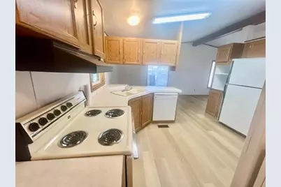 3500 Summers Lane #UNIT 17, Klamath Falls, OR 97603 - Photo 6