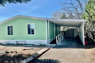 3500 Summers Ln, Klamath Falls, OR 97603 - Photo 2