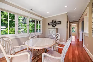 586 B St, Ashland, OR 97520 - Photo 44