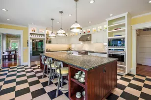 586 B St, Ashland, OR 97520 - Photo 22