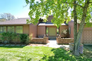 8264 Hwy 238, Jacksonville, OR 97530 - Photo 20