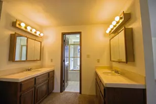 8264 Hwy 238, Jacksonville, OR 97530 - Photo 34