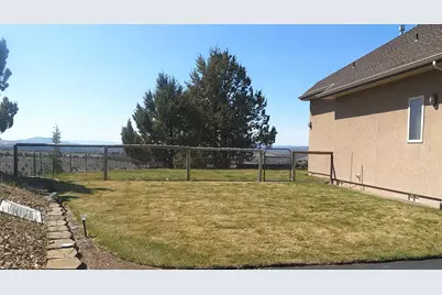 1115 SE Clark Drive, Madras, OR 97741 - Photo 6