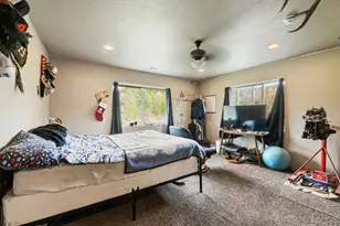 9500 Butte Falls Hwy, Eagle Point, OR 97524 - Photo 26