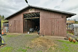 9500 Butte Falls Hwy, Eagle Point, OR 97524 - Photo 34