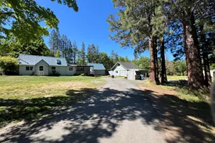 2970 Elk Ln, Grants Pass, OR 97527 - Photo 2