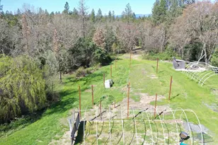2970 Elk Ln, Grants Pass, OR 97527 - Photo 42
