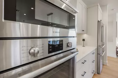 913 Granite Ridge Circle, Jacksonville, OR 97530 - Photo 16