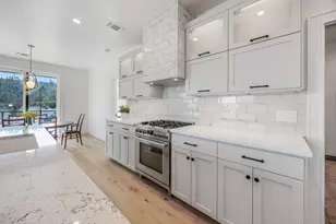 913 Granite Ridge Cir, Jacksonville, OR 97530 - Photo 14