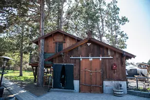 62725 Eagle Rd, Bend, OR 97701 - Photo 62