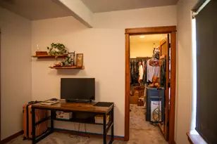 62725 Eagle Rd, Bend, OR 97701 - Photo 22