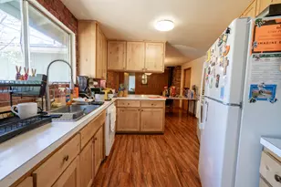 20580 Klahani Dr, Bend, OR 97702 - Photo 12