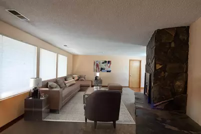 20580 Klahani Drive, Bend, OR 97702 - Photo 8