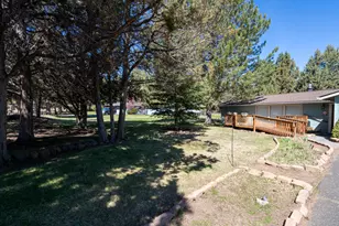 20580 Klahani Dr, Bend, OR 97702 - Photo 2