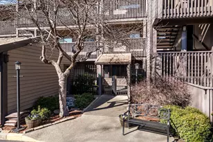 115 Rogue River Hwy, Grants Pass, OR 97527 - Photo 2