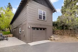 1650 NW 5th St, Bend, OR 97703 - Photo 20