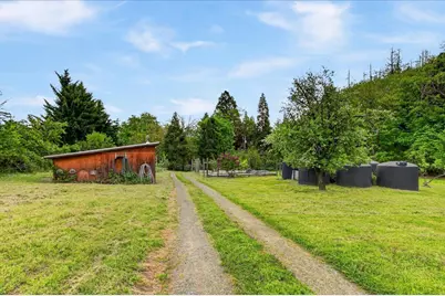 1848 Anderson Creek Road, Talent, OR 97540 - Photo 48