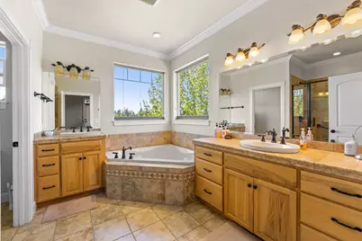 2229 SE Linden Lane, Grants Pass, OR 97527 - Photo 18