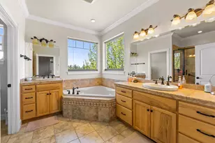 2229 SE Linden Ln, Grants Pass, OR 97527 - Photo 18