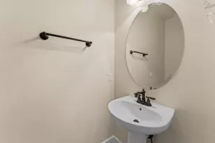 2229 SE Linden Ln, Grants Pass, OR 97527 - Photo 24