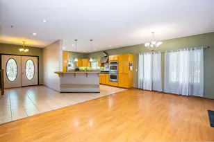 52302 Whispering Pines Rd, La Pine, OR 97739 - Photo 8