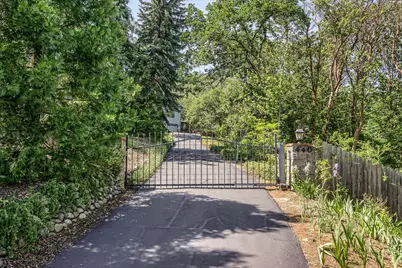 440 Richard Way, Jacksonville, OR 97530 - Photo 40