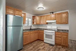 2393 SW Webster Rd, Grants Pass, OR 97526 - Photo 8