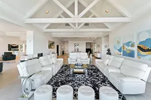 1359 NW Remarkable Dr, Bend, OR 97703 - Photo 10