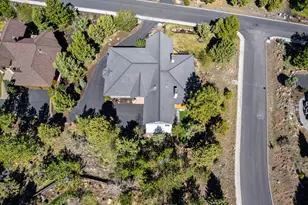 1359 NW Remarkable Dr, Bend, OR 97703 - Photo 54