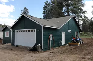 5218 Lyptus Ln, Klamath Falls, OR 97601 - Photo 2