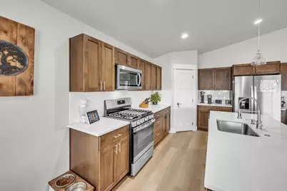 51751 Morning Pine Drive, La Pine, OR 97739 - Photo 10