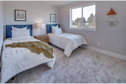 3911 NE Oakside Loop, Bend, OR 97701 - Photo 8