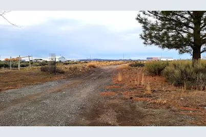 88052 Cedar Street, Christmas Valley, OR 97641 - Photo 12