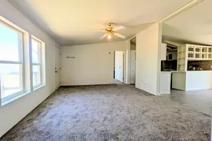 88052 Cedar St, Christmas Valley, OR 97641 - Photo 4
