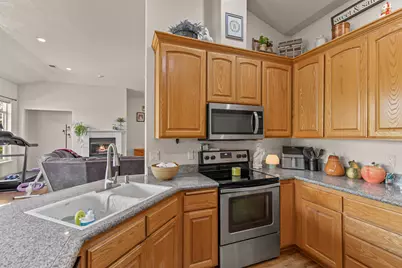 131 Spanish Bay Court, Eagle Point, OR 97524 - Photo 24