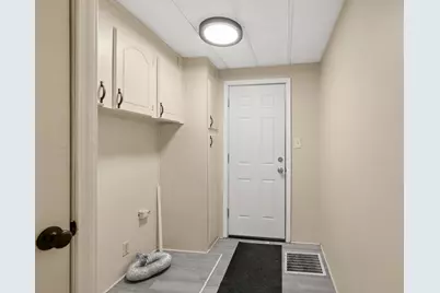 18505 E Evans Creek Road, Rogue River, OR 97537 - Photo 34