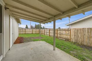 1687 Lillian St, Medford, OR 97501 - Photo 20