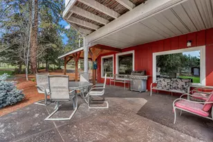 69482 Panoramic Dr, Sisters, OR 97759 - Photo 16