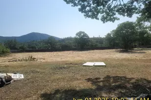 464 San Francisco St, Grants Pass, OR 97526 - Photo 4