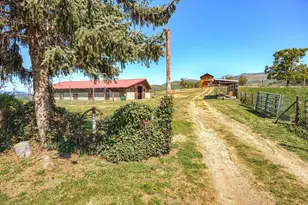 1249 N Valley View Rd, Ashland, OR 97520 - Photo 10