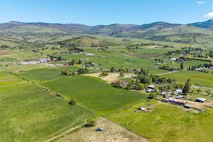 1249 N Valley View Rd, Ashland, OR 97520 - Photo 26