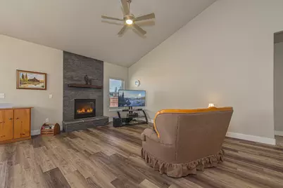 16662 Cabin Lake Lane, La Pine, OR 97739 - Photo 12