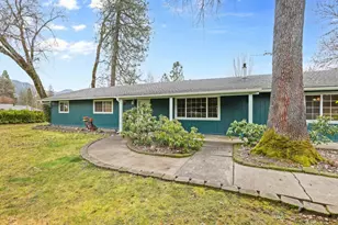 149 Queens Branch Rd, Rogue River, OR 97537 - Photo 40