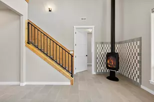 16932 Upland Rd, Bend, OR 97707 - Photo 12